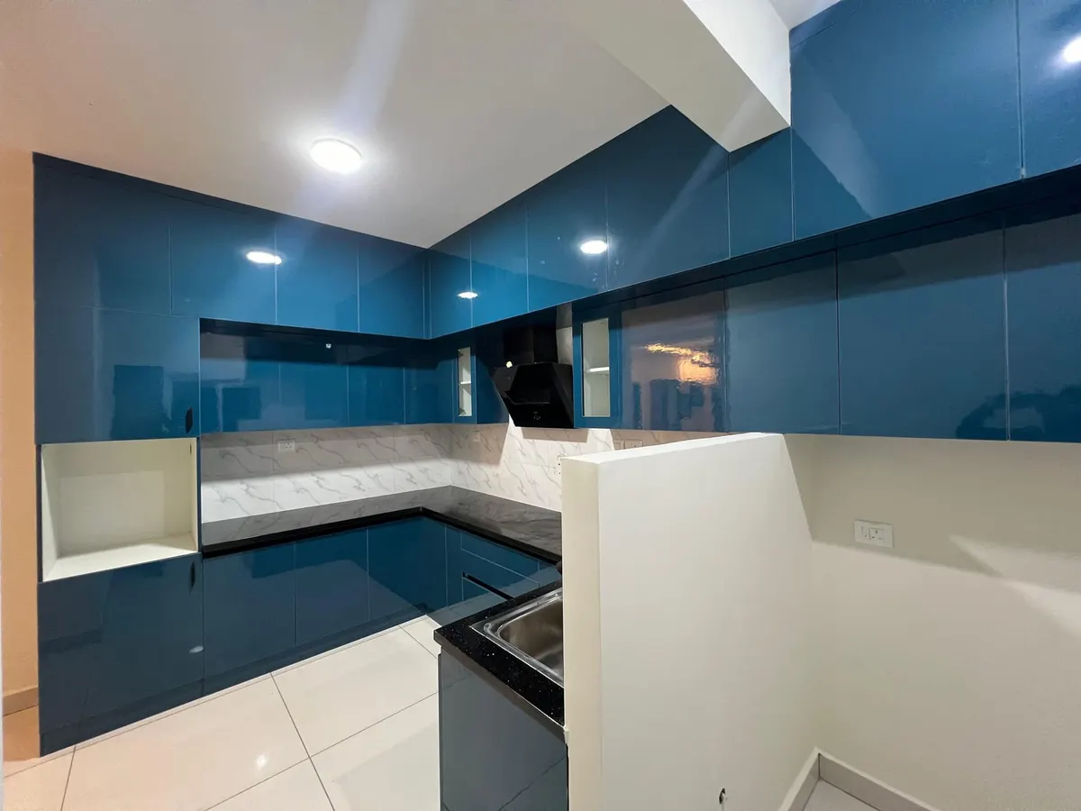 Modular Kitchen — Design 1