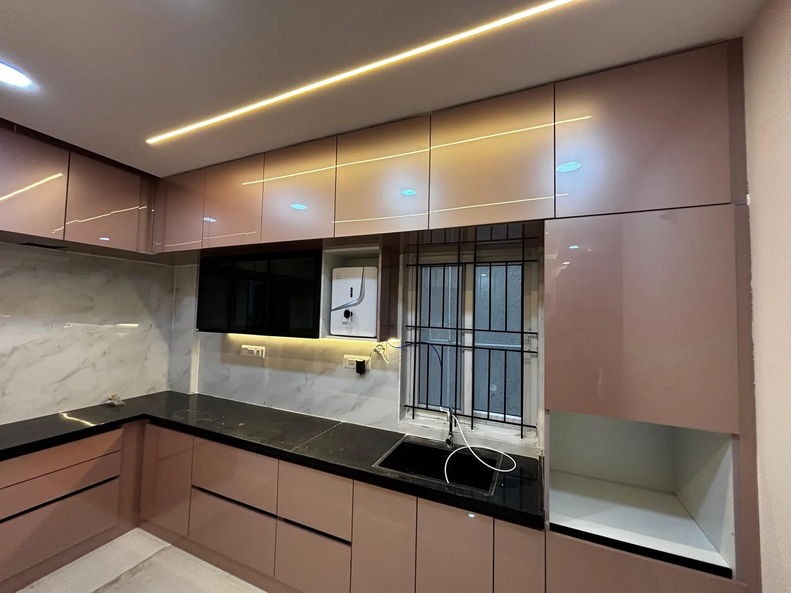 Modular Kitchen — Design 8