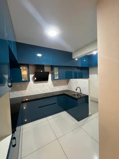 Modular Kitchen — Design 10