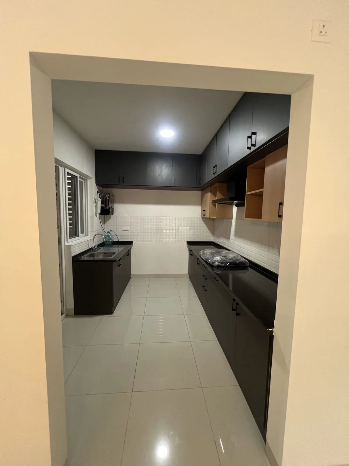 Modular Kitchen — Design 40