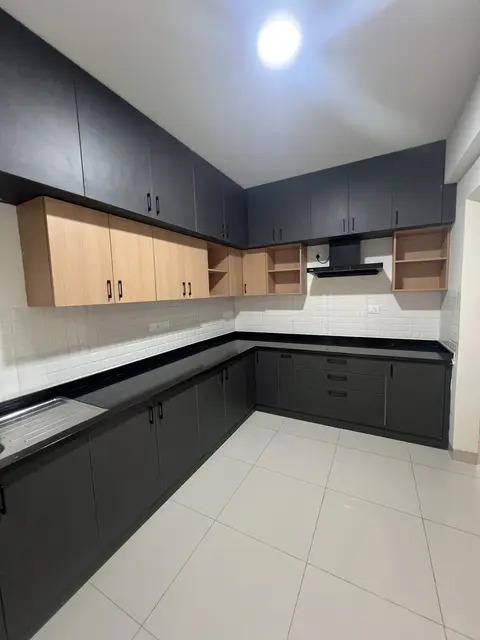 Modular Kitchen — Design 42