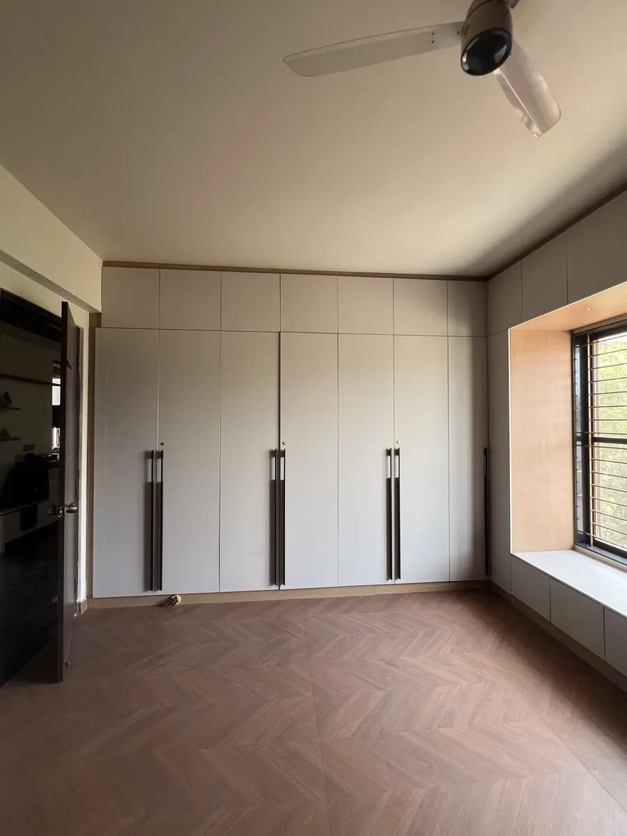 Wardrobe Design — Style 21